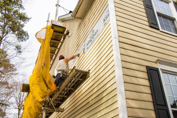 Replacing masonite siding on a house