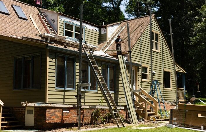 Average siding replacement cost